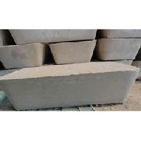 Ferric Alum Slabs - Industrial Grade 1.71 G/cmâ³ Density, Ph Level 2.7, Melting Point 100â°c, Nh4fe(so4)2 Structural Formula | Industrial Application, Moisture Sensitive Storage