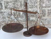 Iron weight scale