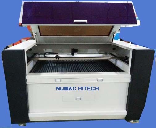 CNC Laser Cutting Machine