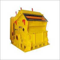 Mobile Impact Crusher Machine - Color: Yellow