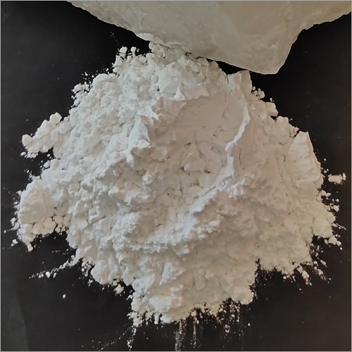 Quartz Powder By SHREE GADHBOR MINERALS