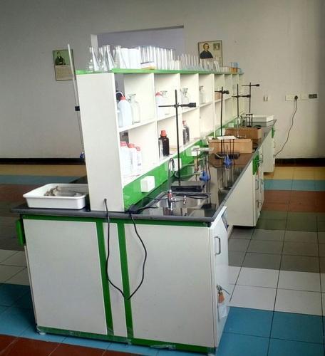 Labcare Automatic LABORATORY TABLE