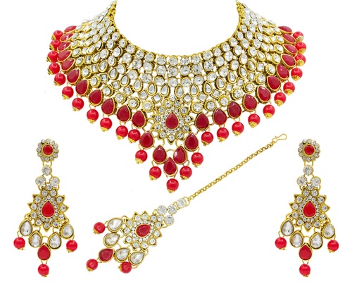 Attractive Gold Plated Necklace Set For Women