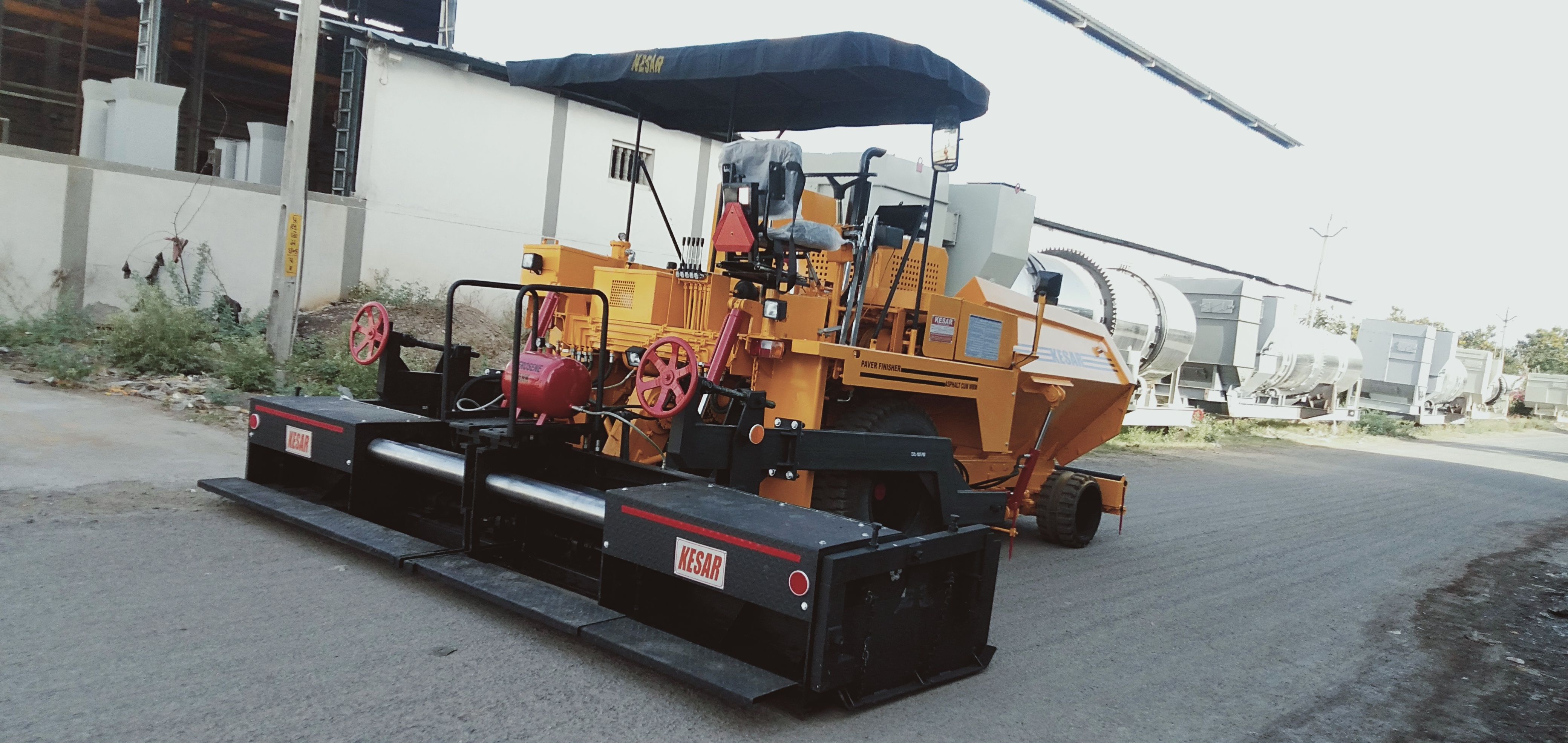 Semi-Automatic Paver Machine