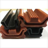 Fabric Reinforced Inflatable Seal