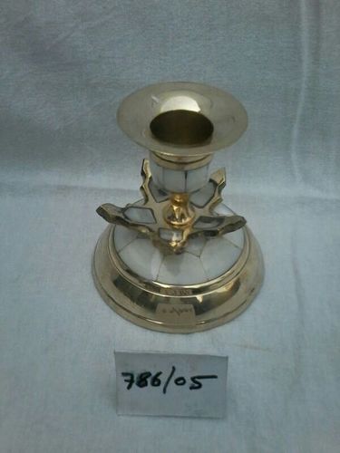 Lotus Design Candle Stand