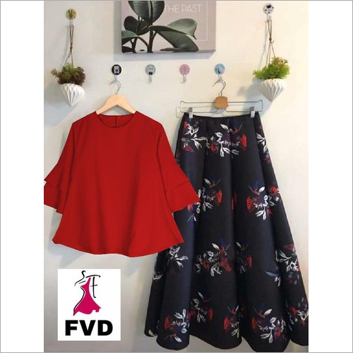Ladies Floral Printed Plazzo Kurti With Top Ladies Floral Printed Plazzo Kurti With Top