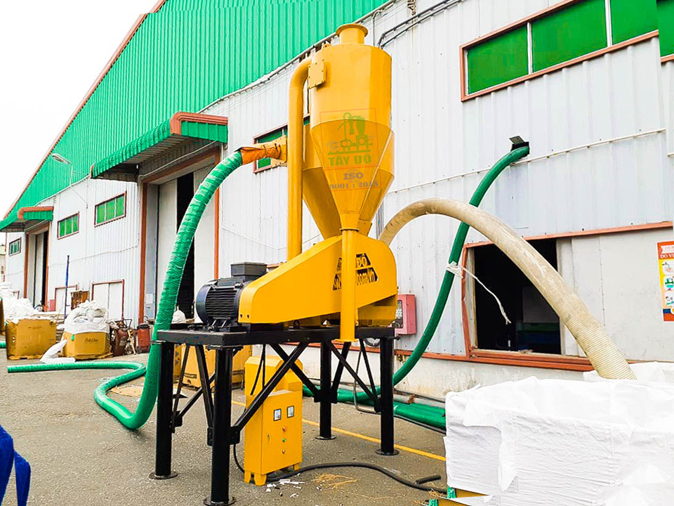 plastic beads pneumatic conveyor