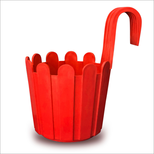 Red Fence Hook Pot