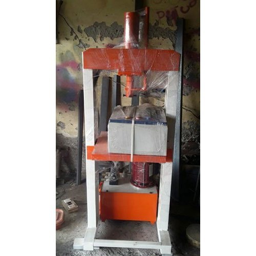 Hydraulic Single Die Paper Thali Making Machine