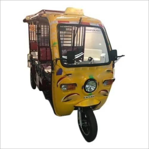 Passenger Electric-Rickshaw Size: Standard