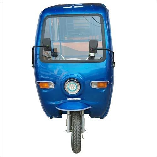E-Rickshaw - Standard Size, Closed Body Design | Electric Drive, Battery Powered, 5 Seater, Maximum Speed 25 Km/hr