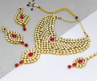 Attractive New Design Gold Plated Necklace Set For Women (Red & White)