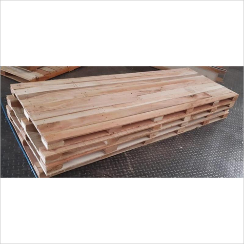 Brown 121A 64A 4 Wooden Pallet