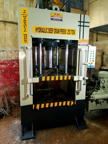 250 Ton Capacity Hydraulic Deep Draw Press Machine Five Cylinder Type