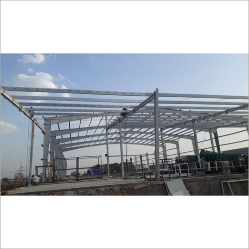 Industrial Pre Engineered Building Structure - Steel Frame Design, Ideal for Warehouse/Workshop Use, Features Durable Steel Roof & Sliding Windows