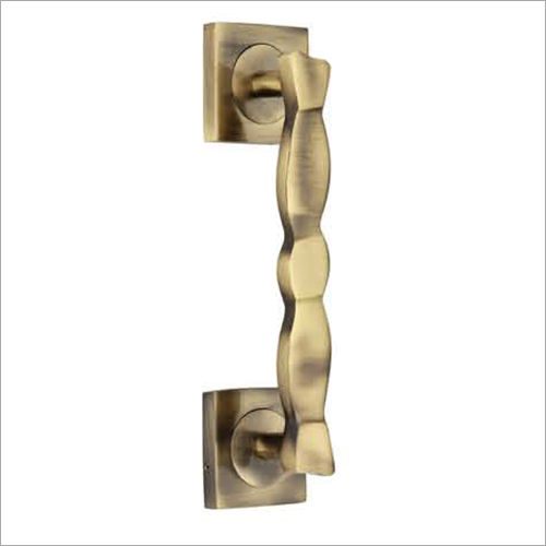 BP 502 Brass Pull Handle