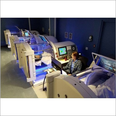 Hybrid 4000 Hyperbaric Chamber