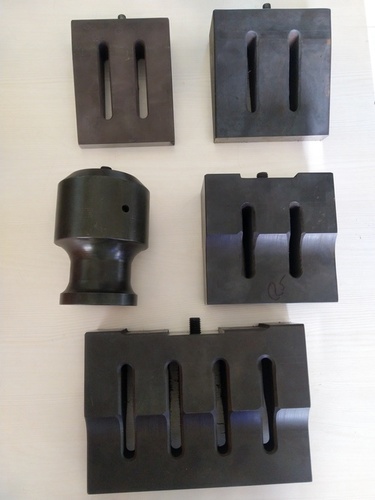 Booster Horn For Chinese Ultrasonic Machines - Dimension (L*W*H): Standard: 110Mm X 45Mm X 45Mm (Custom Sizes Available)