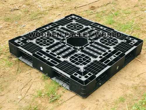 Plastic Pallet By WOODEN PALLET WORLD