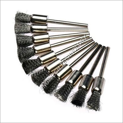 Crimped Wire End Brush With Long Handle