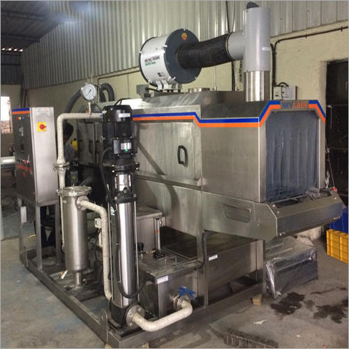 Conveyorised Bin Cleaning Machine