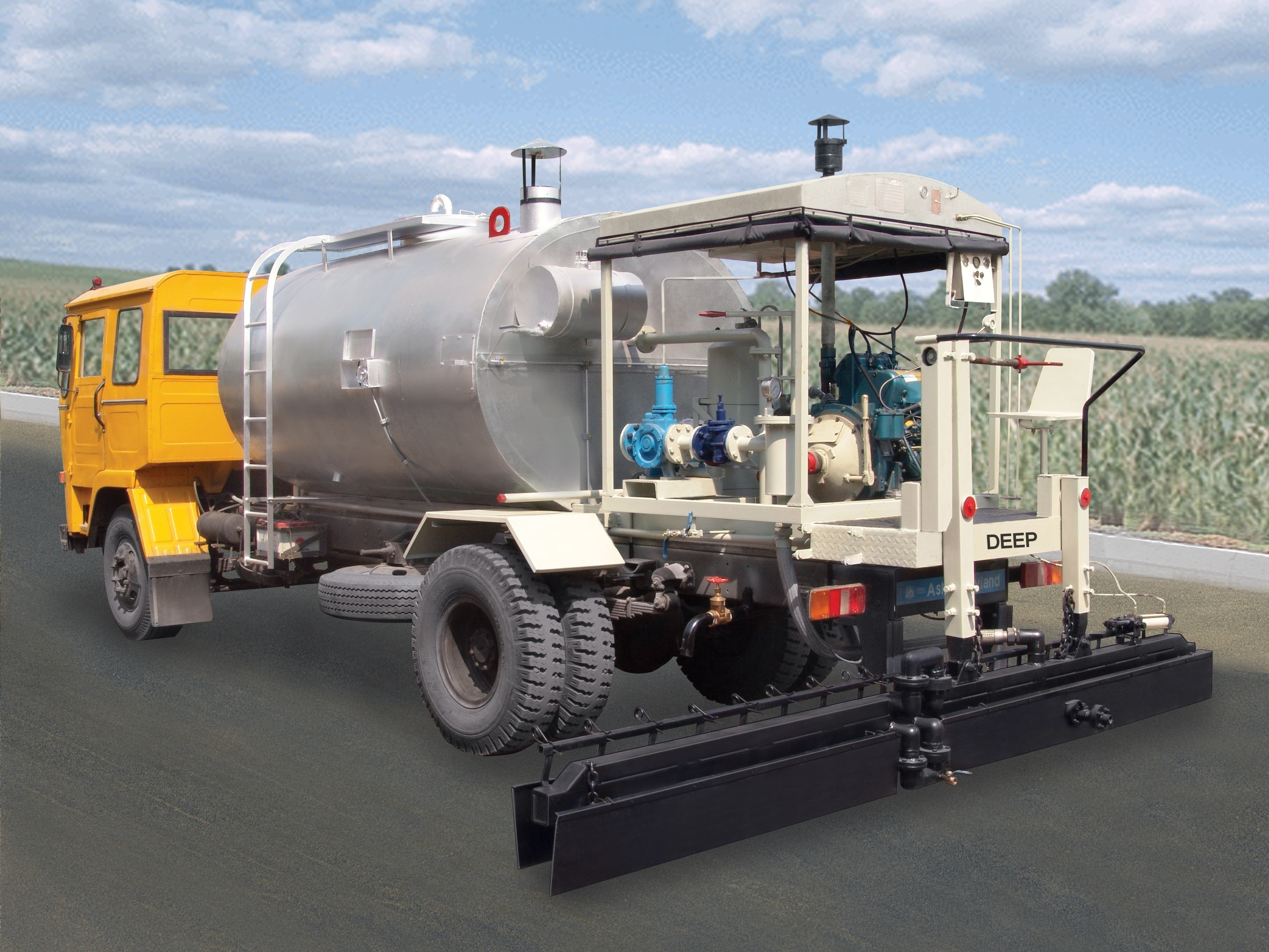Truck Mounted Bitumen Sprayer