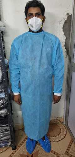 Non Woven Surgical Gown By GOPESH UNIFORMS