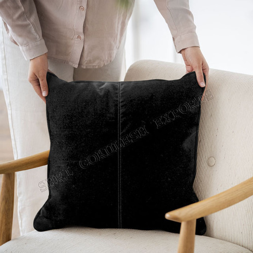 Customized Black Velvet Cushion And Pillows