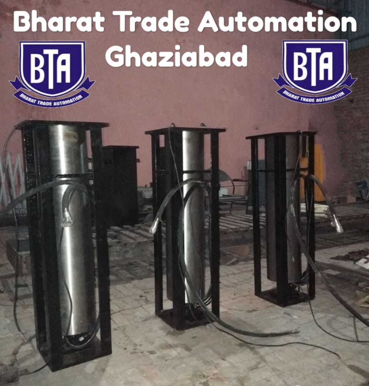 Automatic Rising Hydraulic Bollard