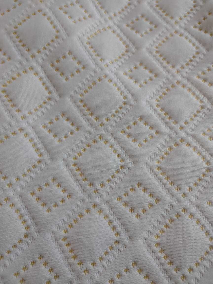 Jacquard knitted fabric