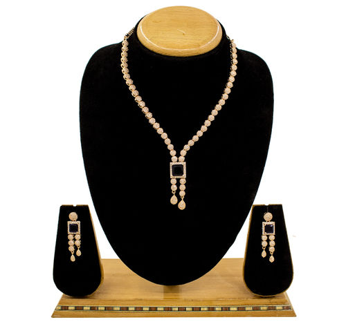 Trendy Fancy Simple Design Amerian Diamond Necklace Set