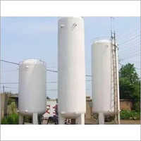 Liquid Carbon Dioxide Storage Tank - Commercial Grade, 99.90-99.95% Purity, 0.001-0.1% Max Moisture, Returnable Cylinders, Digital Electronic Weighing Scales | 4.5 Mt Capacity Per Shift, Odourless, Tasteless