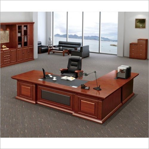Brown Plywood Office Boss Table