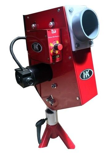 KD Jr Cricket Bowling Machine