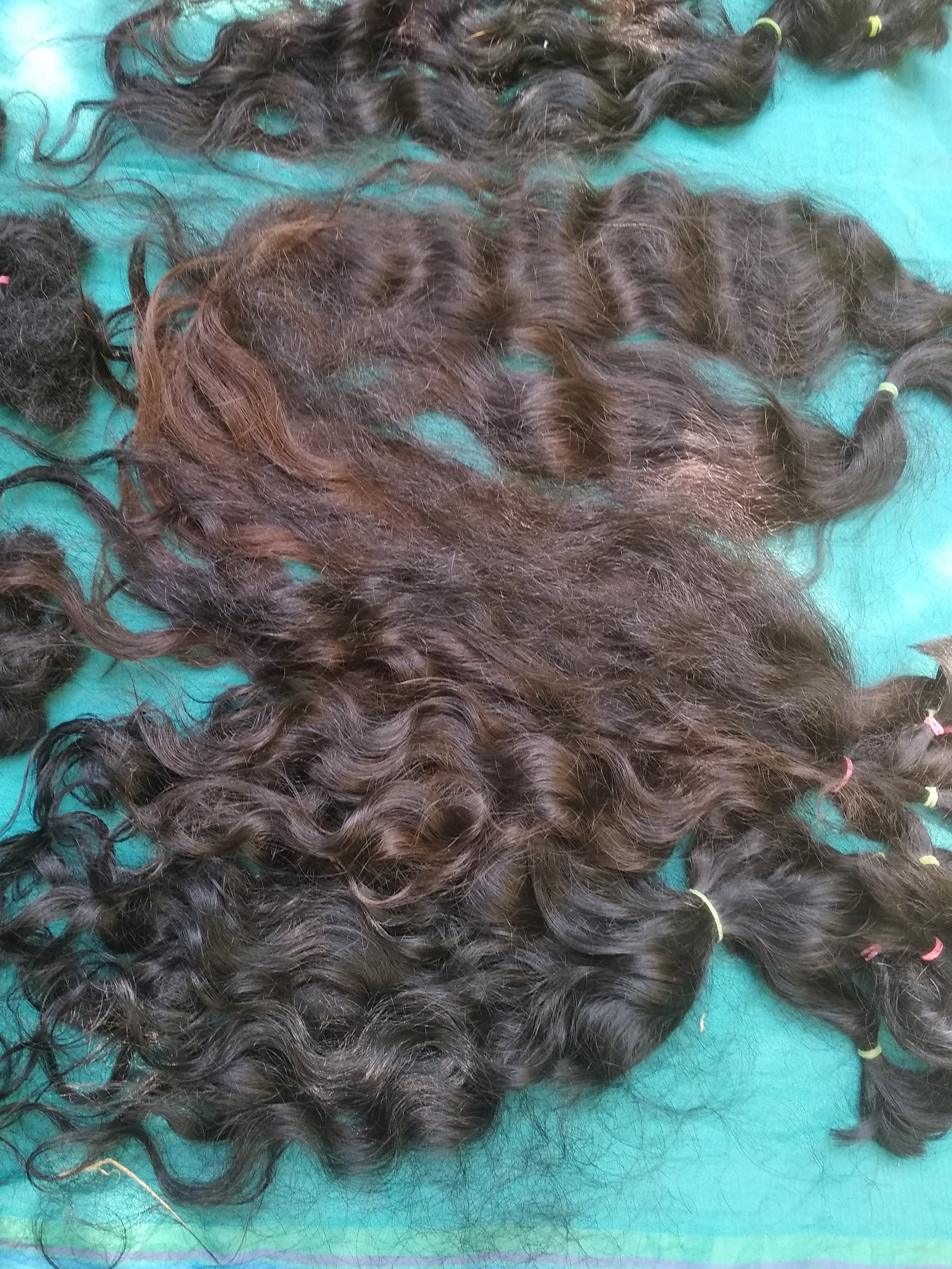 RAW NATURAL CURLY HAIR