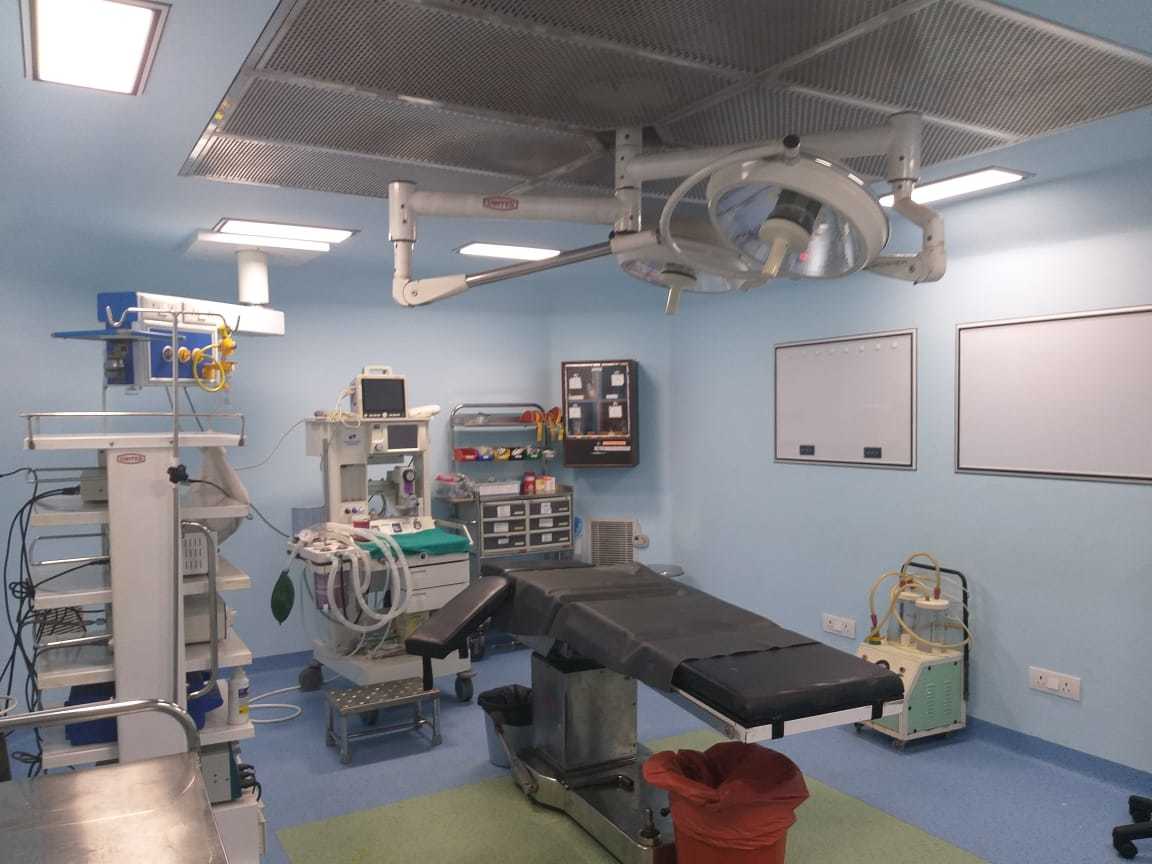 Glass Modular Operation Theatre