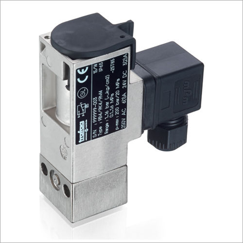 EN 9M4 PST4M Picostat Pressure Switch - Stainless Steel, 40x40x60 mm, 0-10 Bar | High Accuracy, Compact Design, M12 Connection