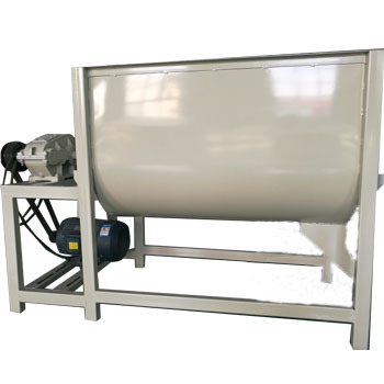 CATTLE FEED MIXER