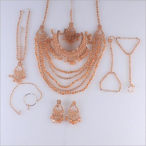 Fancy Reverse AD Rose Necklace Set