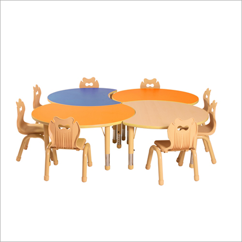 Cluster Table And Chair