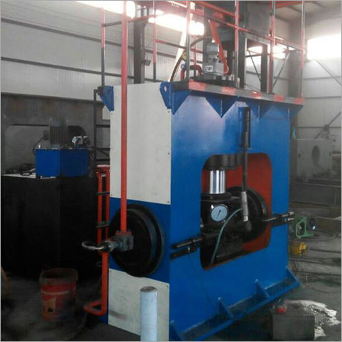 SS 304 tee Machine