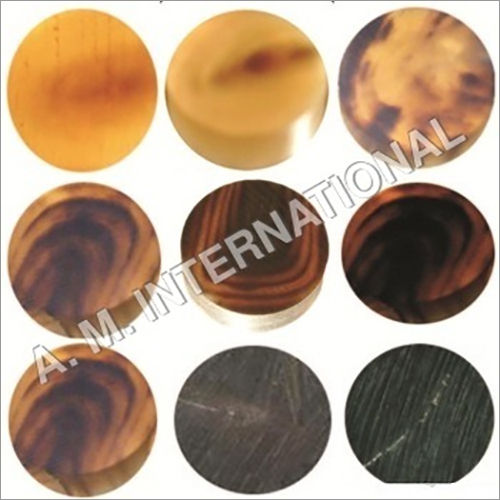 Horn Natural Color Round Button