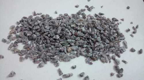 Wholesale cheap price dark grey and black crushed gravel stone for road and driveway