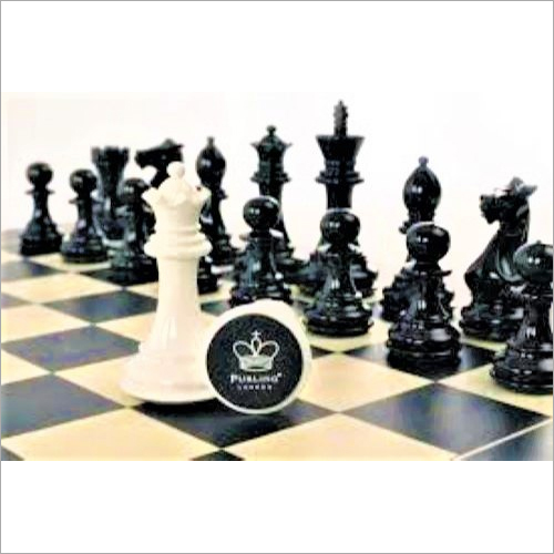 Black Wooden Carving Chess Set