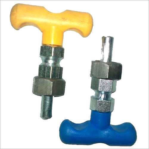 Gym Pull Pin T Handle Latch Grade: Personal Use