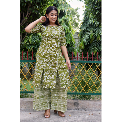 Ladies Fancy Mehendi Ethnic Suit