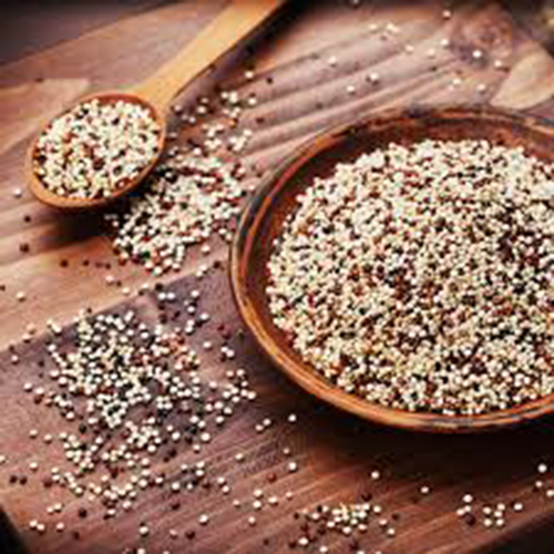 Brown Dried Red Quinoa Seeds
