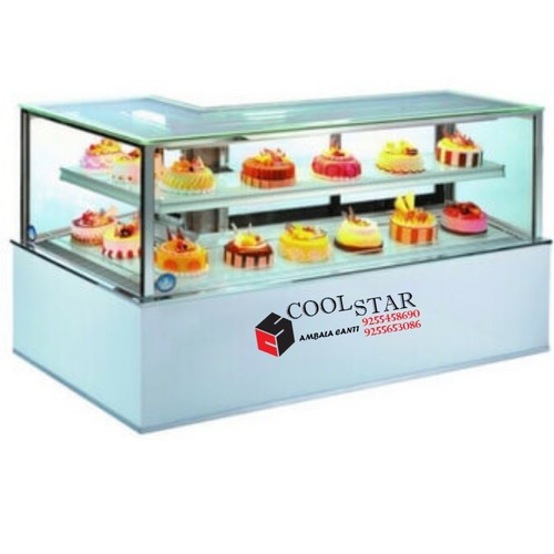 Cake Pasty Display Counter