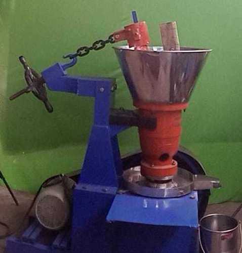 Semi-Automatic Cashew Shell Oil Extraction Machine